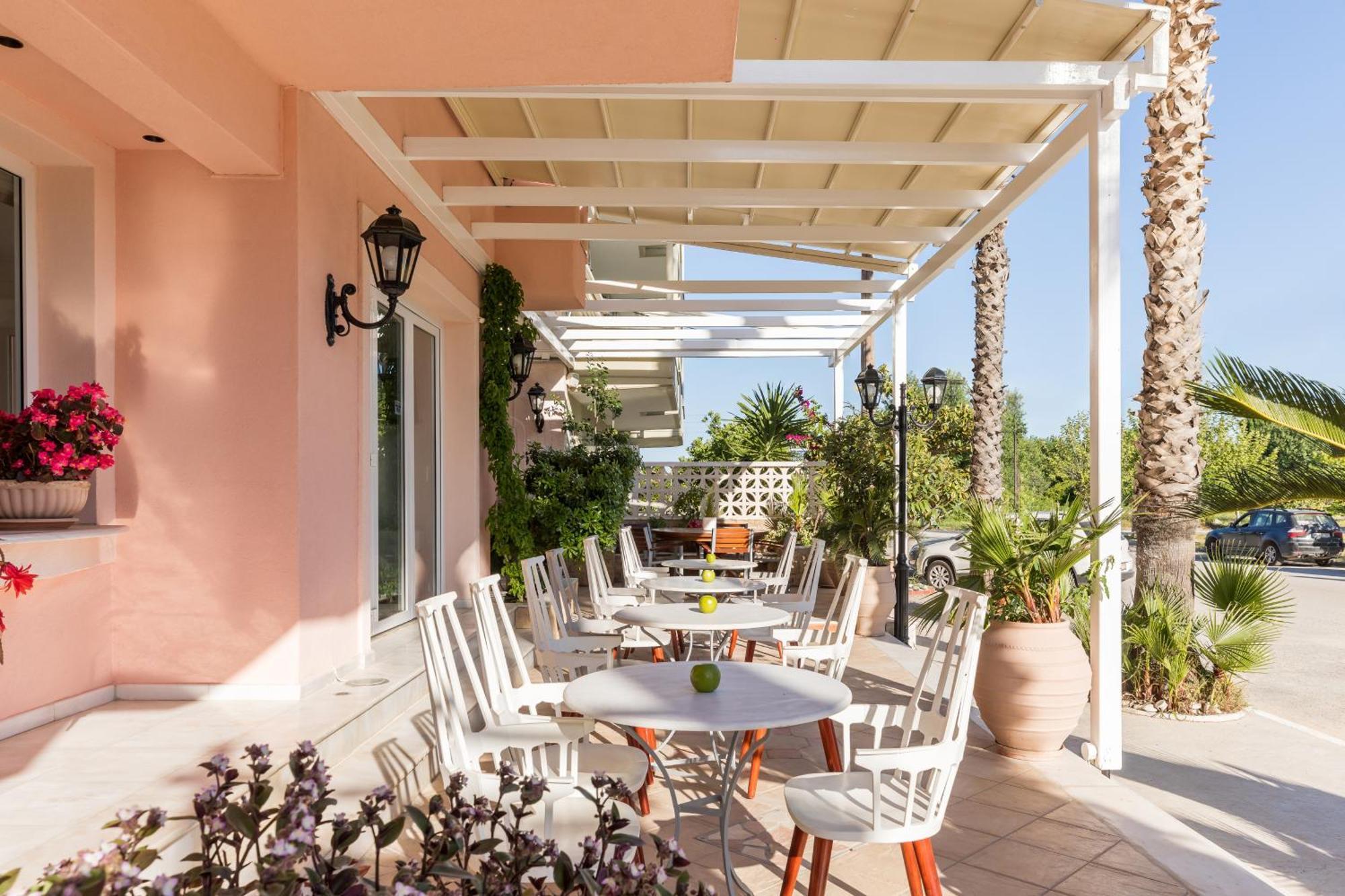 Eliza Hotel By Panel Hospitality Неи Порои Екстериор снимка