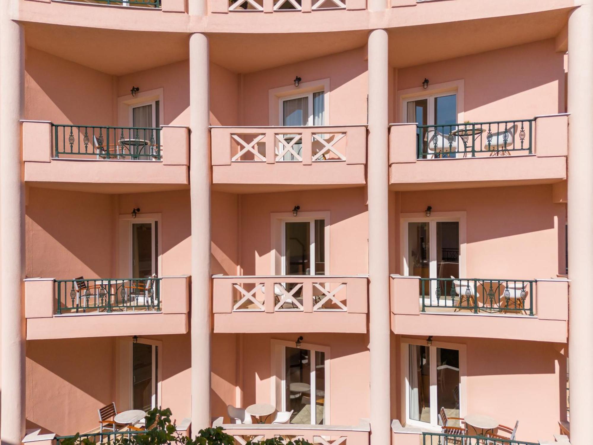 Eliza Hotel By Panel Hospitality Неи Порои Екстериор снимка