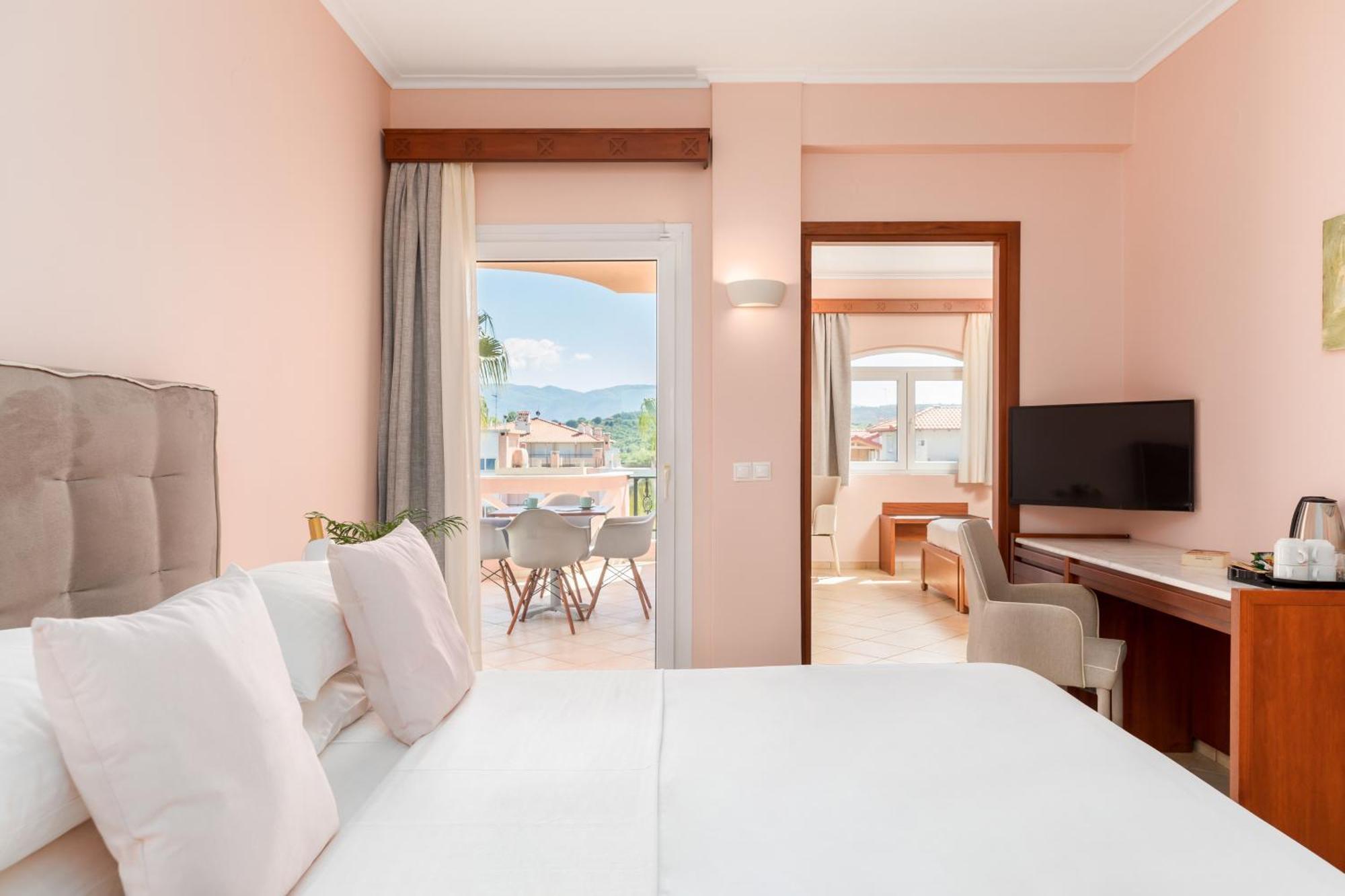 Eliza Hotel By Panel Hospitality Неи Порои Екстериор снимка