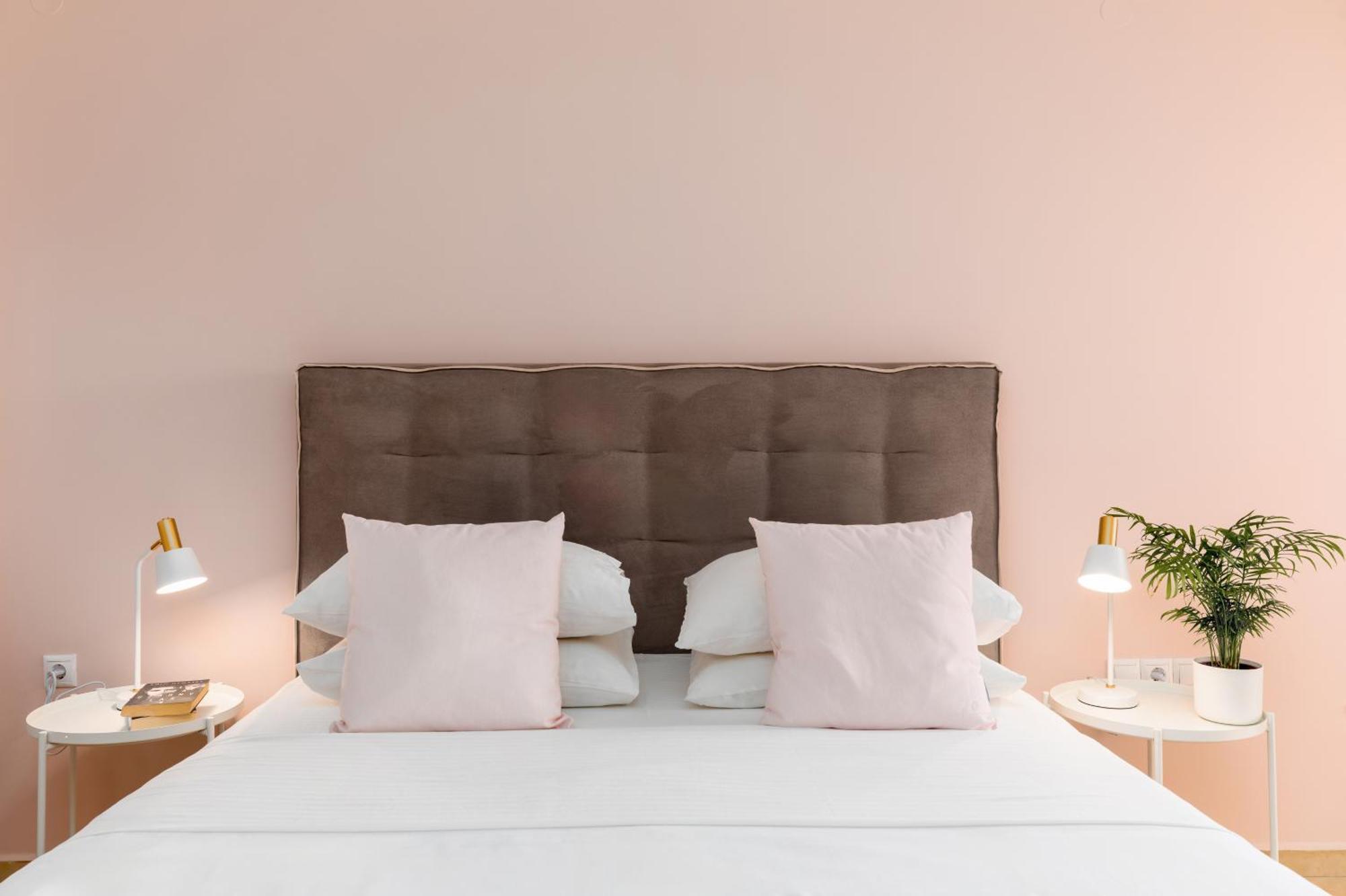 Eliza Hotel By Panel Hospitality Неи Порои Стая снимка